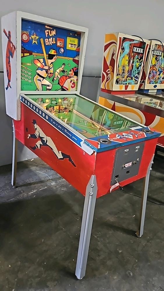 FUN BALL 1966 PINBALL MACHINE MIDWAY
