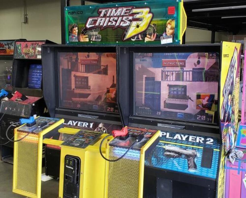 TIME CRISIS 3 TWIN DELUXE 50 SHOOTER ARCADE GAME