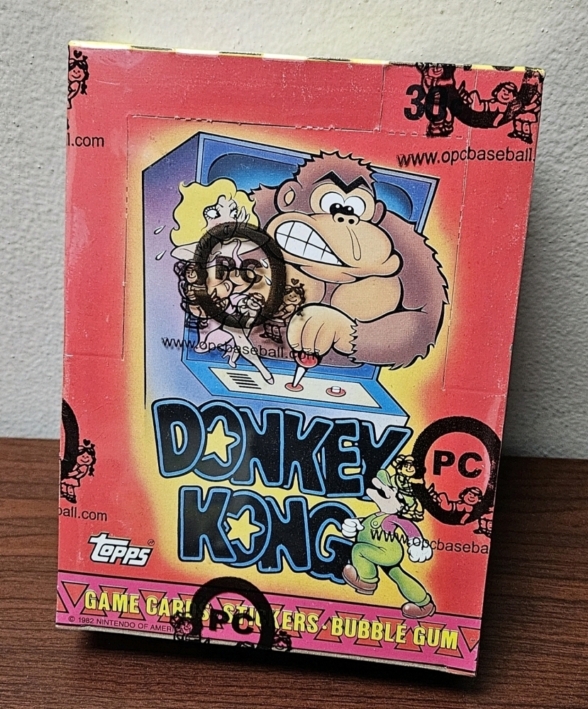 topps DONKEY KONG ドンキーコング　カード36枚　トップス DONKEY KONG WAX BOX 36 ct. TOPPS GAME CARDS 1982 NINTENDO OPC SEALED