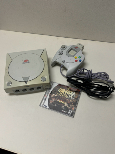 DREAMCAST WITH HAND CONTROLLER & WWF ROYAL RUMBLE