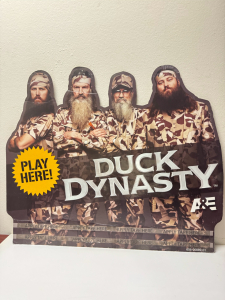 DUCK DYNASTY A&E ARCADE GAME PLAY HERE DISPLAYABLE MARQUEE