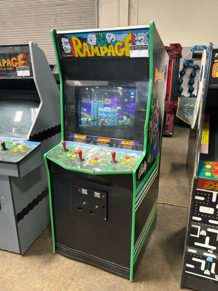 RAMPAGE CLASSIC BALLY MIDWAY 3 PLAYER ARCADE GAME
