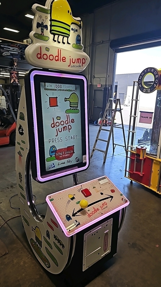 DOODLE JUMP VIDEO TICKET REDEMPTION GAME RAW THRILLS