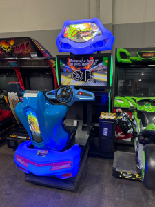 CRUIS'N BLAST MOTION DRIVING ARCADE GAME