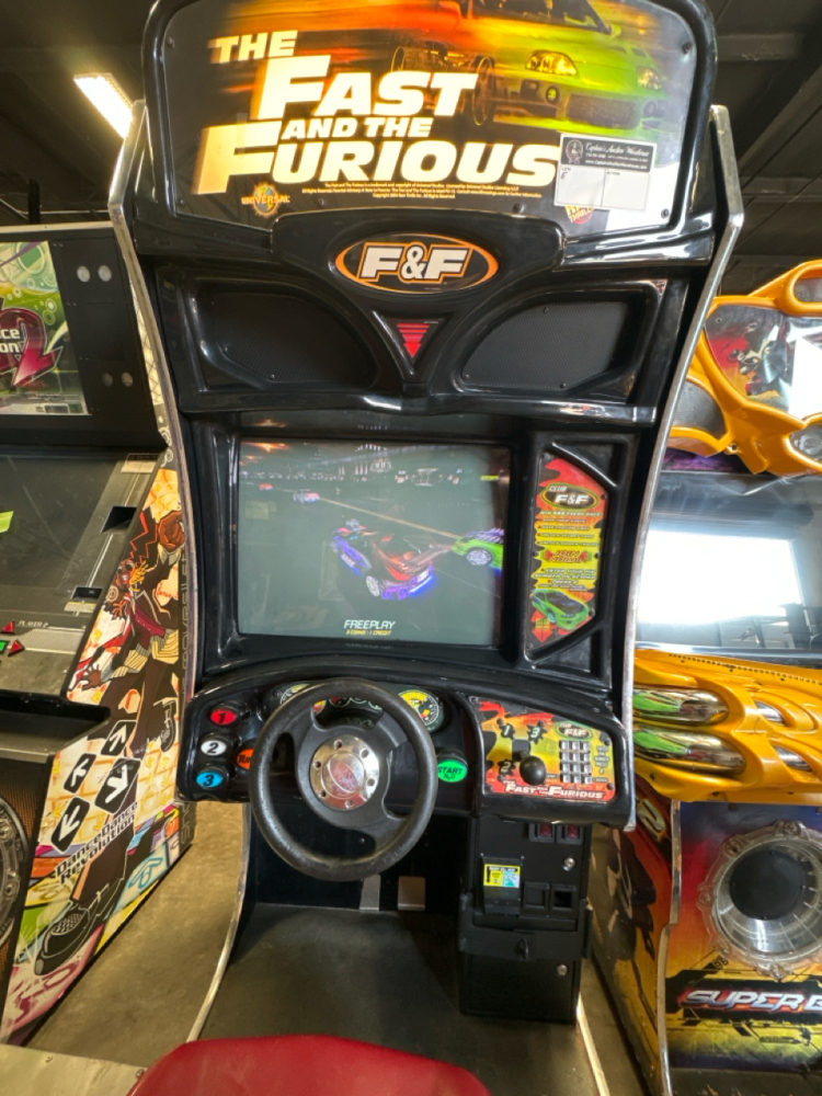 FAST AND FURIOUS SITDOWN DRIVER RACING ARCADE GAME