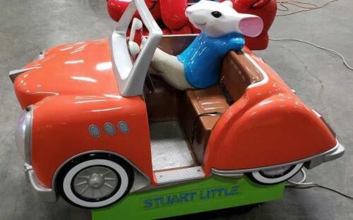 KIDDIE RIDE STUART LITTLE CAR RIDE