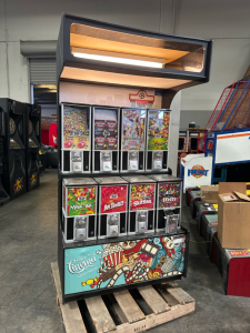 8 HEAD VENDING DISPENSERS NORTHERN BEAVER CINEMA CANDY DISPENSER KIOSK #2