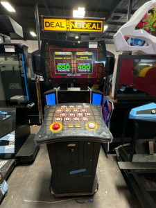 DEAL OR NO DEAL ARCADE GAME ICE