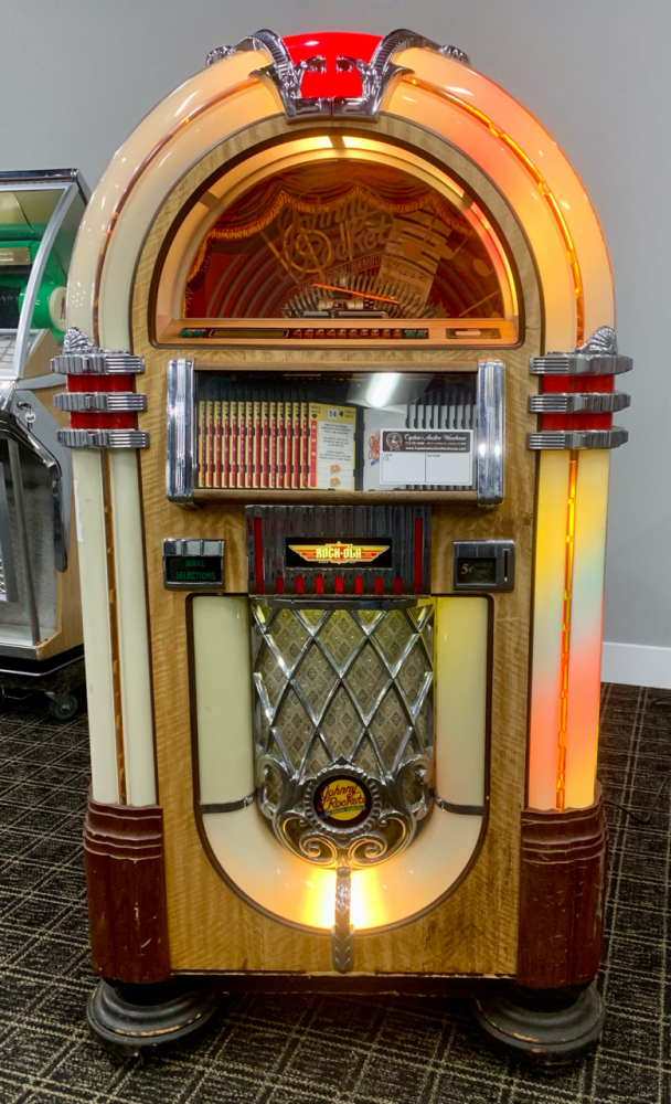 Johnny Rockets Music JOHNNY ROCKETS ROCKOLA BUBBLER CD MUSIC JUKEBOX W/ KEYS