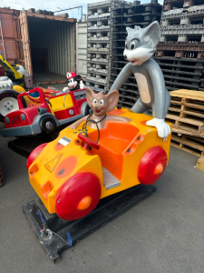 TOM & JERRY KIDDIE RIDE CAR RIDER