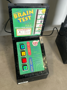 BRAIN TEST NOVELTY MACHINE