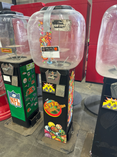 SUPER BOUNCE-A-ROO VENDING MACHINE #1