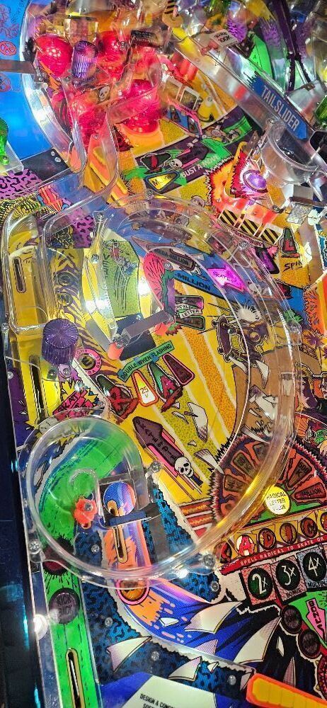 RADICAL! CLASSIC PINBALL MACHINE 1990 BALLY SUPER CLEAN!!!!