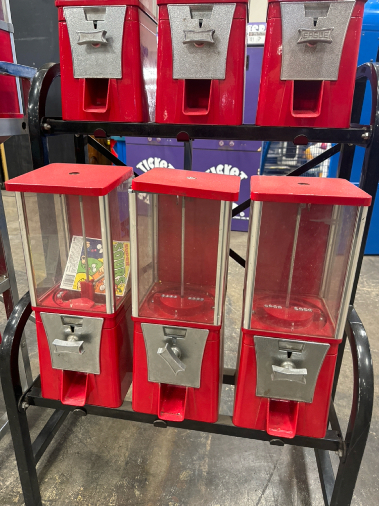 6 HEAD - 6 SMALL CAPSULE VENDING RACK
