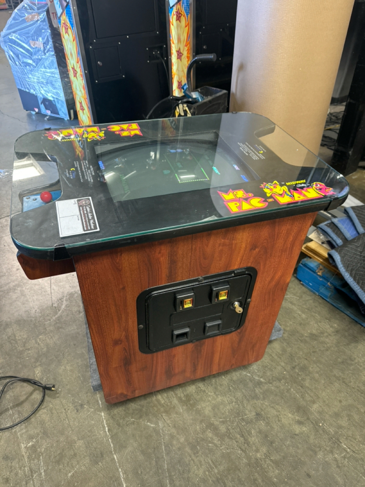 Multicade Table MULTICADE COCKTAIL TABLE-CRT ARCADE GAME