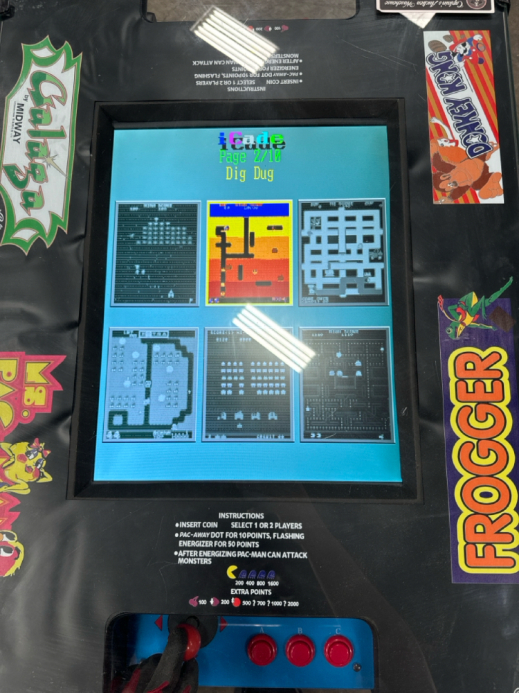 CLASSIC MULTICADE COCKTAIL TABLE ARCADE GAME