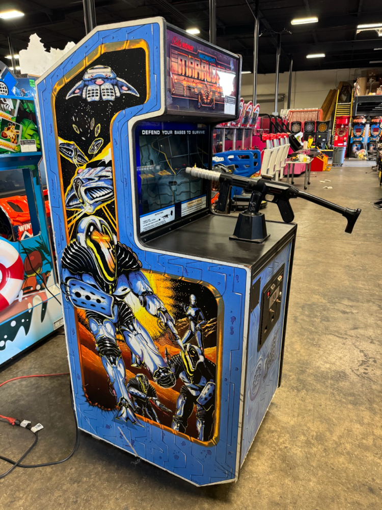 MIDNIGHT MARAUDERS GALLERY RIFLE ARCADE GAME MIDWAY