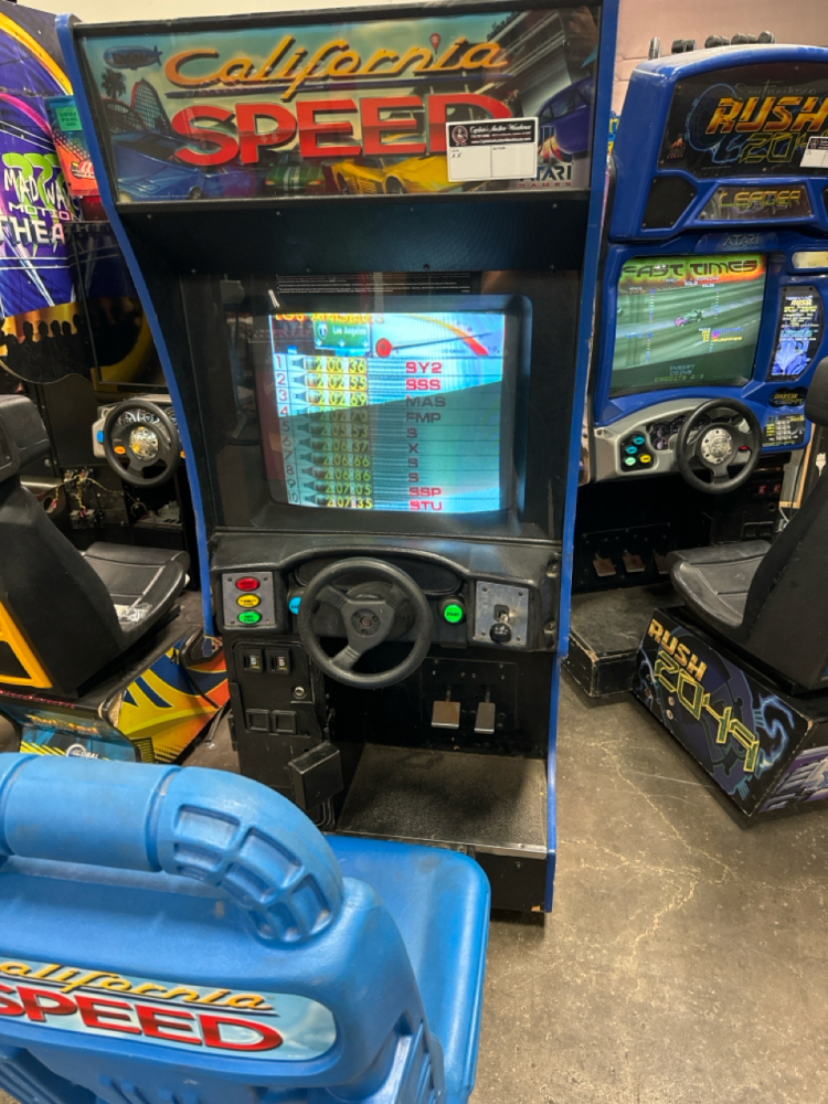 CALIFORNIA SPEED DRIVER RACING ARCADE GAME