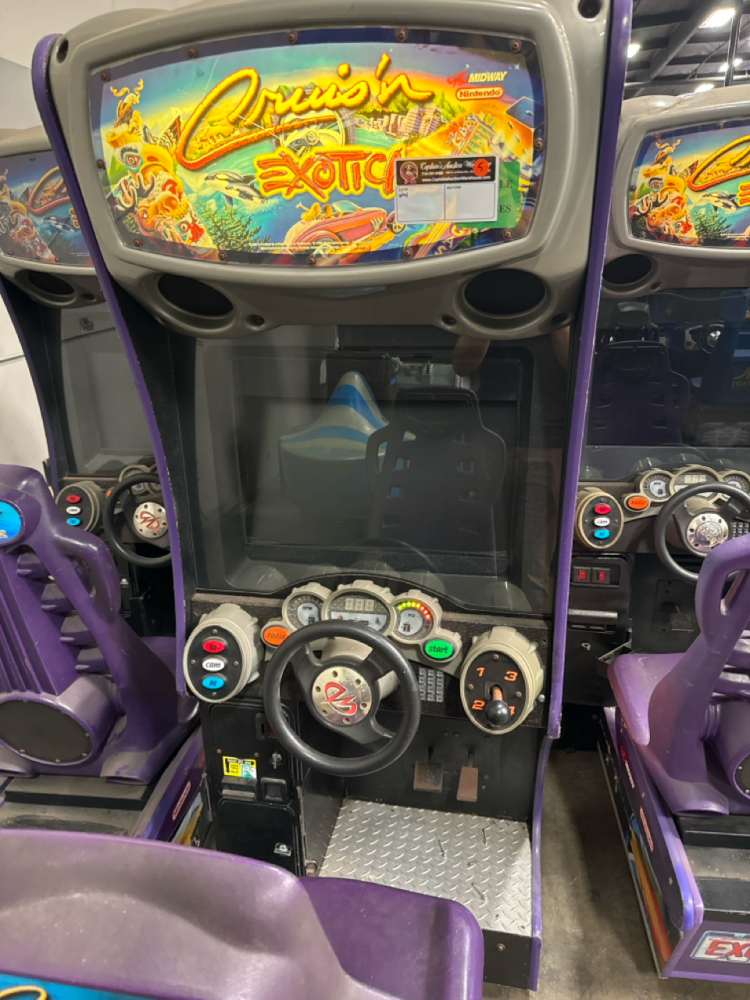 CRUIS'N EXOTICA SIT DOWN DRIVER ARCADE GAME MIDWAY #5