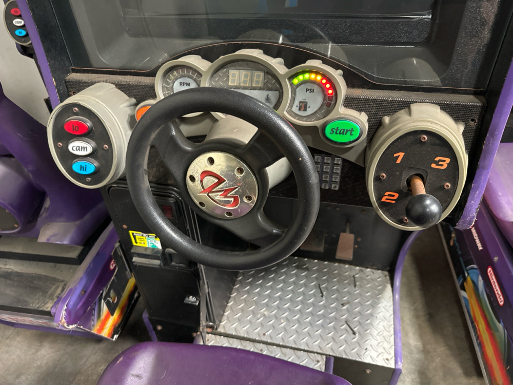 CRUIS'N EXOTICA SIT DOWN DRIVER ARCADE GAME MIDWAY #5
