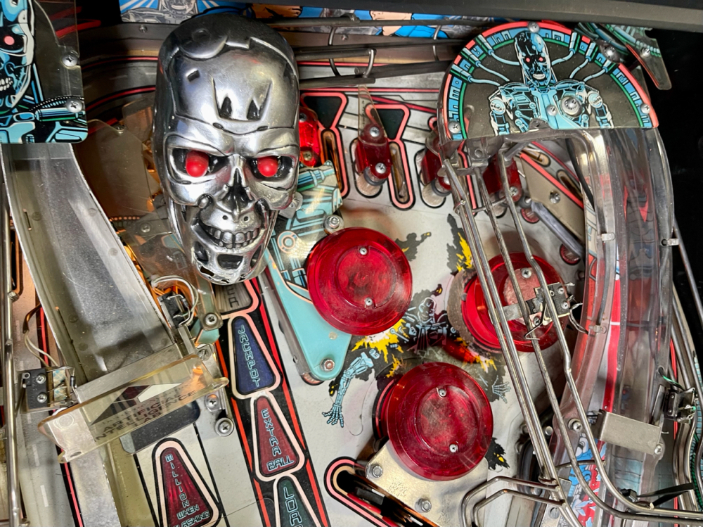 Terminator 2 Pinball Skull