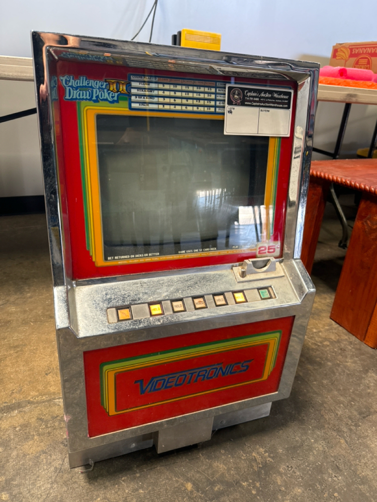 Rustic Poker Machine ANTIQUE VIDEO POKER SLOT MACHINE COUNTER TOP STAND GAME CAB