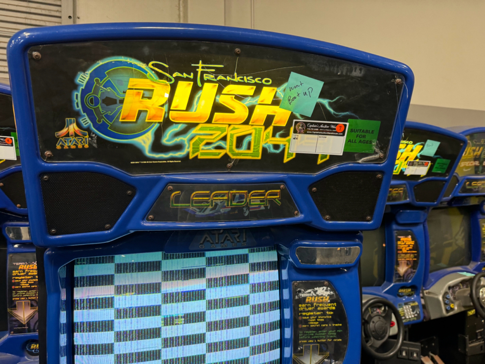 SAN FRANCISCO RUSH 2049 SITDOWN ARCADE GAME #7