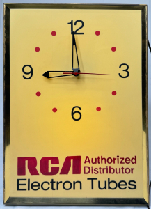 ORIGINAL RARE RCA LIGHTED SHOP WALL CLOCK