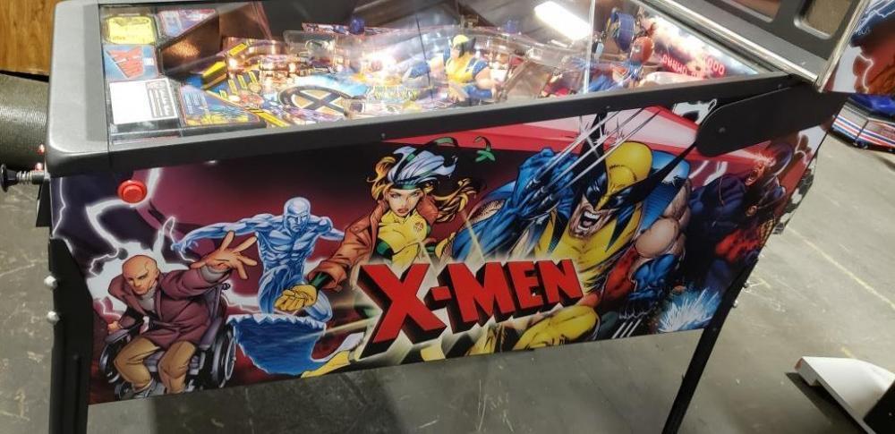 X-MEN MARVEL PRO MODEL PINBALL MACHINE STERN