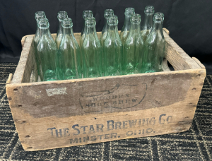 STAR BREWING COMPANY ANTIQUE WOOD CRATE WITH BOTTLES