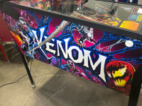 VENOM PRO MODEL PINBALL MACHINE STERN INC. #2 - 4