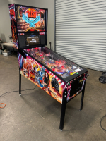 RUSH PRO "FLY BY NIGHT" PINBALL MACHINE STERN INC