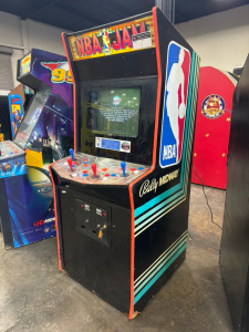 NBA JAM MIDWAY ARCADE GAME