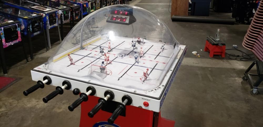 SUPER CHEXX BUBBLE HOCKEY USA VS RUSSIA ARCADE