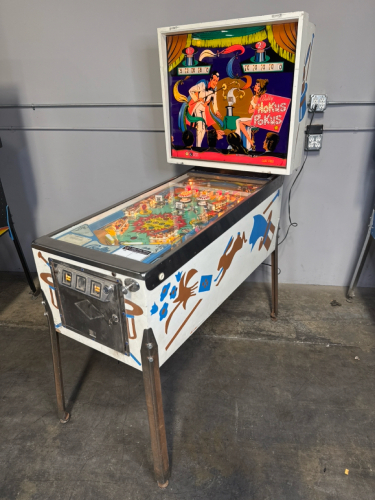 HOKUS POKUS CLASSIC E.M. PINBALL MACHINE BALLY