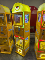 KEKUBABY GASHAPON CAPSULE TOY VENDING MACHINE MINION #3