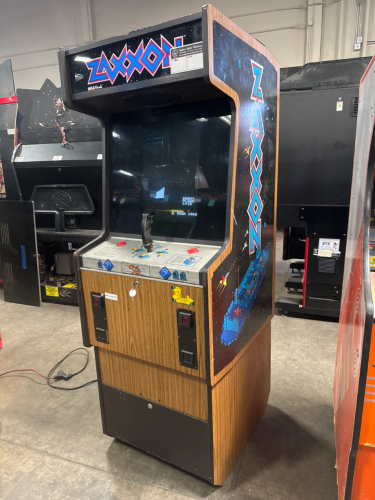 ZAXXON CLASSIC UPRIGHT ARCADE GAME SEGA