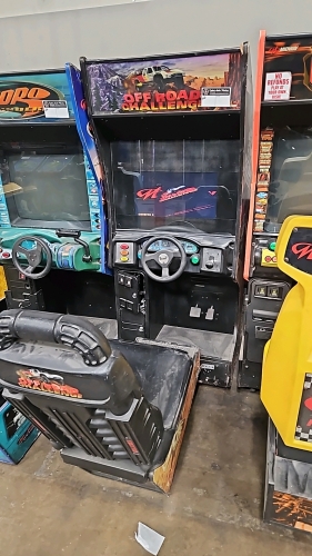 OFF ROAD CHALLENGE SITDOWN RACING ARCADE GAME MIDWAY