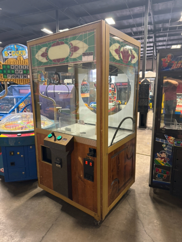 PREMIER PLUSH CLAW MACHINE 40" PRIZE REDEMPTION GAME