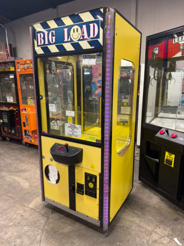 BIG LOAD PLUSH CRANE YELLOW PRIZE REDEMPTION GAME