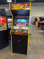 STREET FIGHTER II WORLD WARRIOR ARCADE GAME