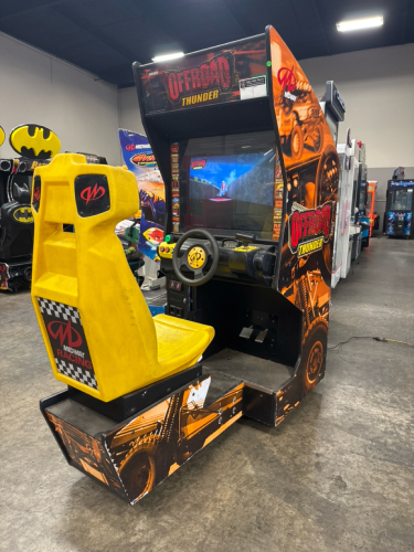 OFFROAD THUNDER SITDOWN DRIVER ARCADE GAME MIDWAY