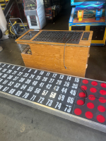 BINGO TABLE & SCORE BOARD