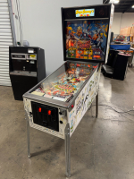 BUGS BUNNY BIRTHDAY BALL PINBALL MACHINE BALLY 1991