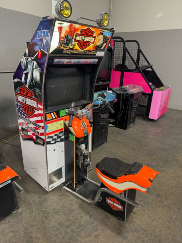 HARLEY DAVIDSON L.A. RIDERS ARCADE GAME #2