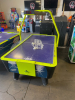 AIR HOCKEY TABLE DYNAMO HOT FLASH W/ OVERHEAD SCORING #1