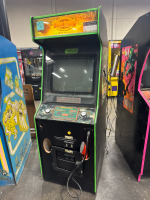 TROPHY HUNTING BEAR & MOOSE ARCADE GAME