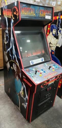 MORTAL KOMBAT 4 FIGHTING UPRIGHT ARCADE GAME