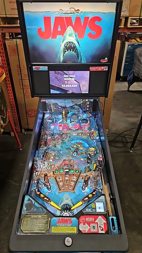 JAWS PRO MODEL PINBALL MACHINE STERN INC