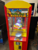 RUBBER DUCK COIN-OP VENDING PRIZE MACHINE - 2